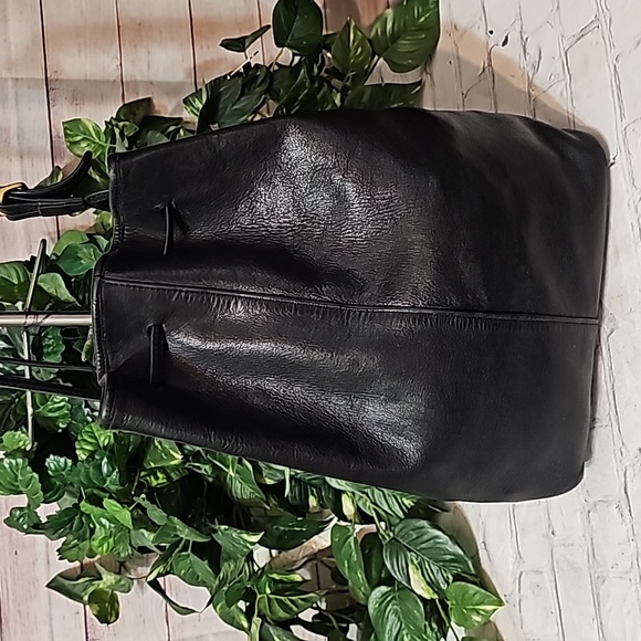 Vintage Black Drawstring Shoulder Bag 9166 No Hangtag - Picture 5 of 11